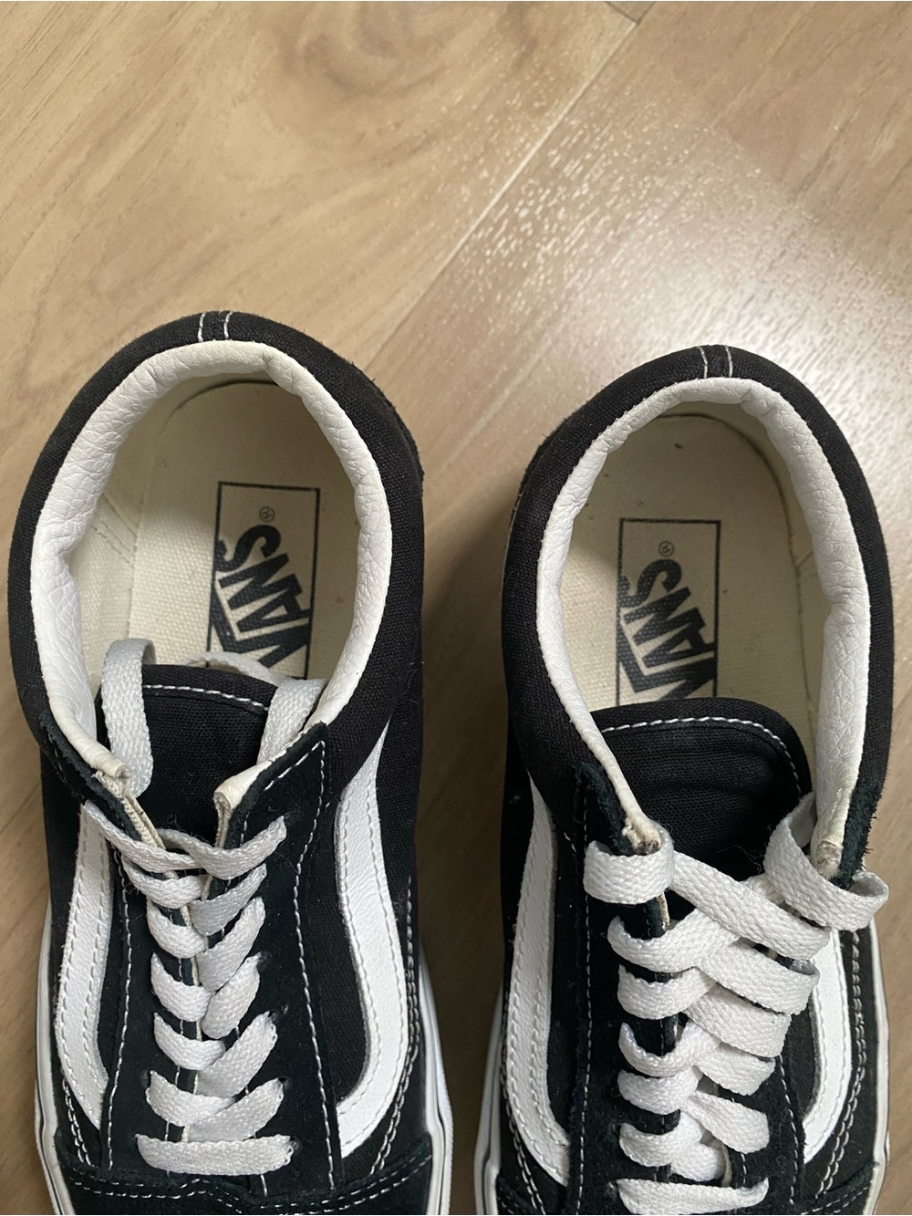 Vans Old Skool Stackform Suede Canvas Black White Platform Sneakers Size 7.5 - Picture 9 of 13